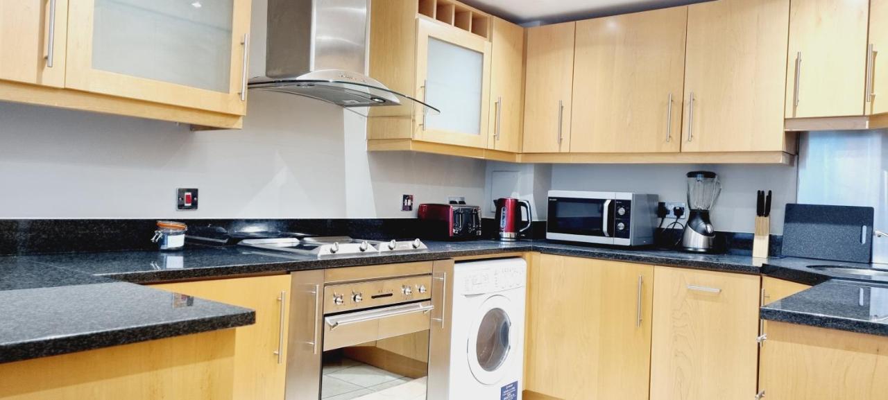 Waterside Apartment Canary Wharf 伦敦 外观 照片